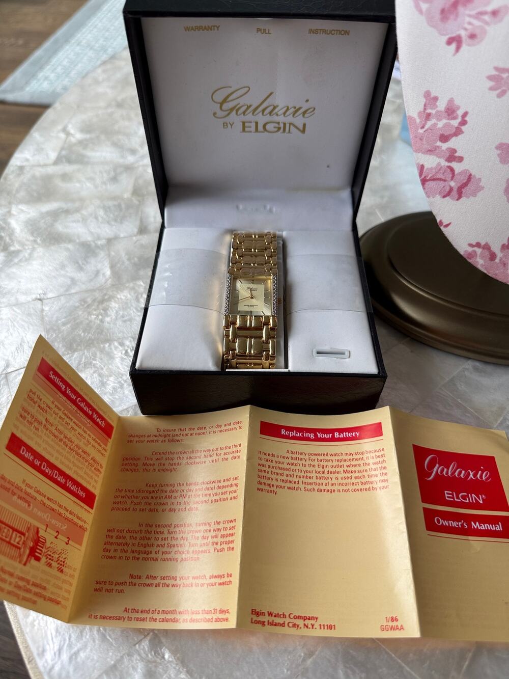 Elgin Galaxie Men’s Hold Tone Watch NIB